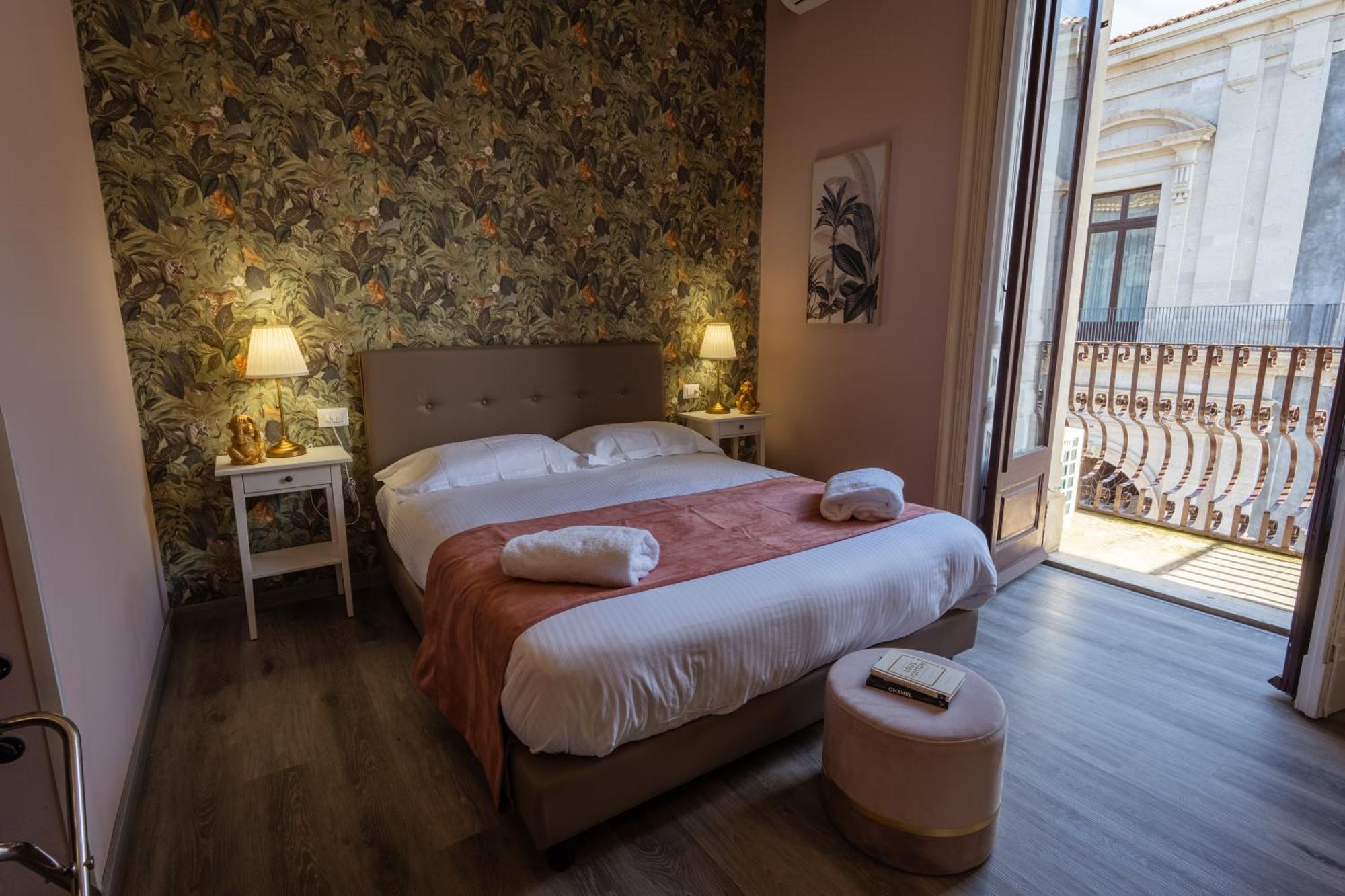 Etnea Boutique Hotel Катанія Екстер'єр фото
